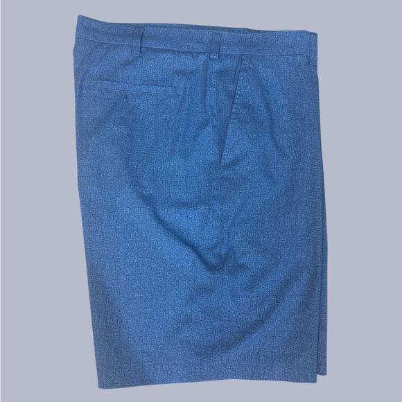 EUC Men’s PGA Tour Blue Flat Front Shorts Classic Style Size 38 - Picture 1 of 3